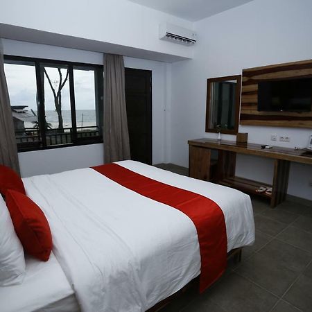 Kahyangan Resort Сінкаванг Екстер'єр фото